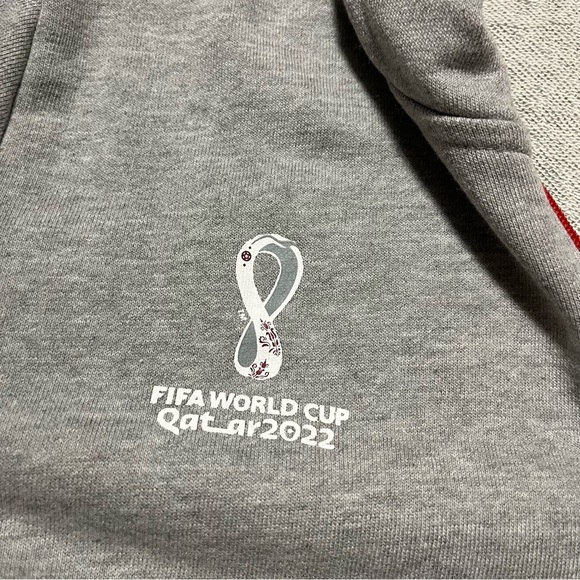 NWT Spain Soccer FIFA World Cup Qatar 2022 Full-Zip Hoodie Youth Large 14/16 - Picture 5 of 8